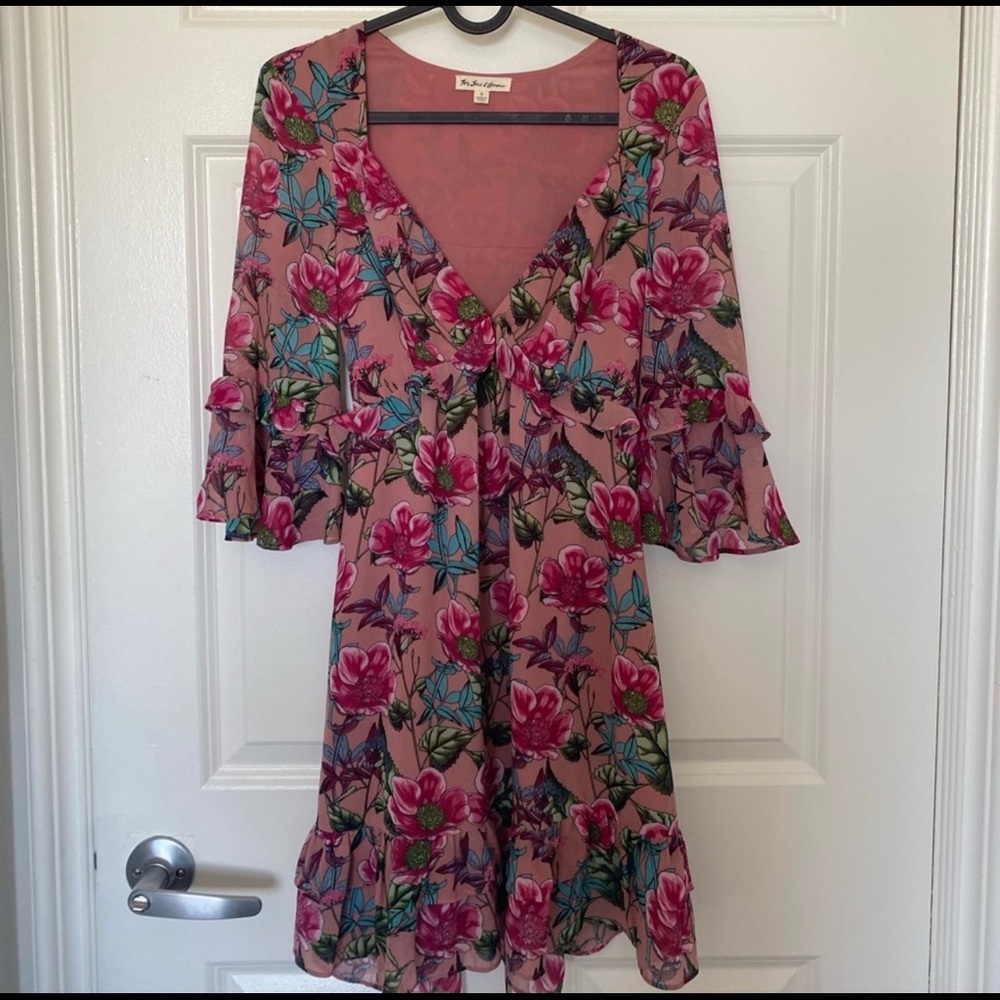 For love and lemons floral dress